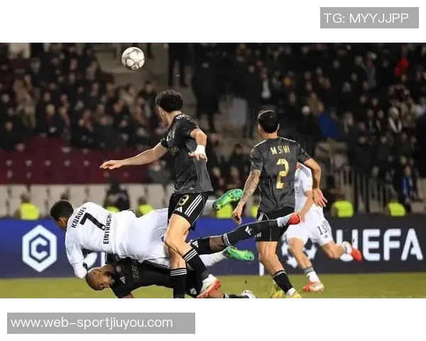 埃姆雷詹遗憾德国杯出局誓言全力以赴争夺德甲和欧冠荣耀